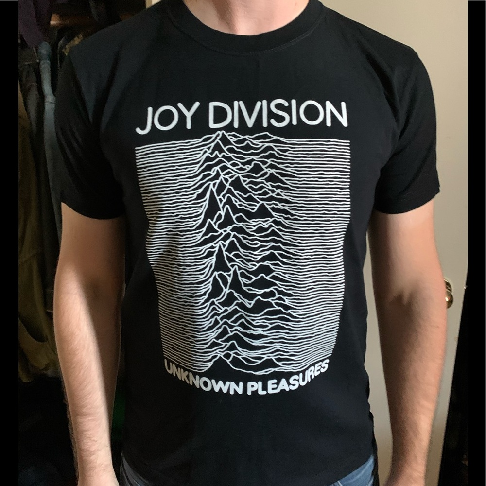 Joy Division - Unknown Pleasures Tee - Large
